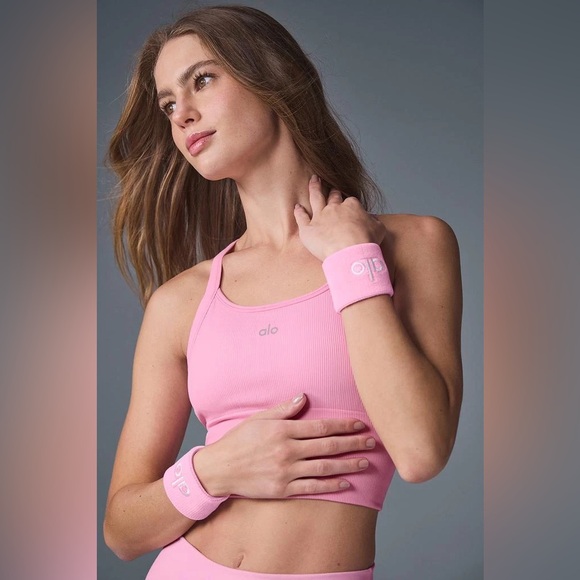 ALO Yoga Accessories - ALO YOGA | ✨NEW✨ Glow Wristband (2-Pack) in Sweet Pink/White
